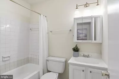 122 Bates Street NW, Washington, DC 20001 - Photo 13