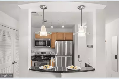 1106 Columbia Road NW #304, Washington, DC 20009 - Photo 9