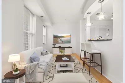 1106 Columbia Road NW #304, Washington, DC 20009 - Photo 3