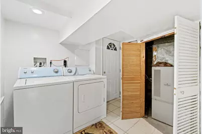 1205 4th Street NW, Washington, DC 20001 - Photo 33