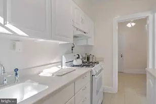 236 Farragut St NW, Washington, DC 20011 - Photo 5