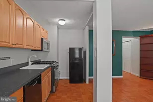 1801 Clydesdale Pl NW, Washington, DC 20009 - Photo 9