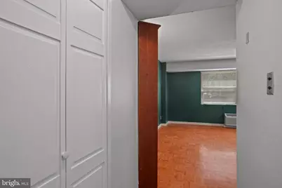 1801 Clydesdale Place NW #420, Washington, DC 20009 - Photo 3