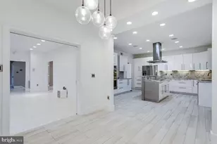 4611 Charleston Terrace NW, Washington, DC 20007 - Photo 11