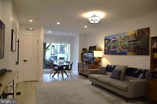 718 6th St NE, Washington, DC 20002 - Photo 3