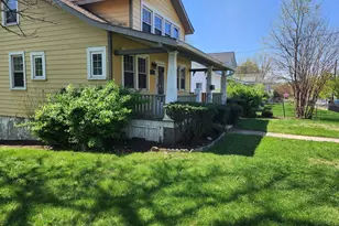 3047 Douglas St NE, Washington, DC 20018 - Photo 3