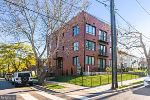 2019 M St NE, Washington, DC 20002 - Photo 33