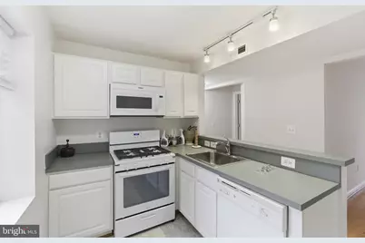 4208 Benning Road NE #4, Washington, DC 20019 - Photo 9