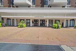 700 7th St SW, Washington, DC 20024 - Photo 1