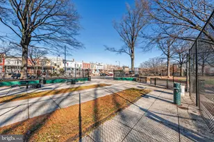 117 T St NW, Washington, DC 20001 - Photo 25