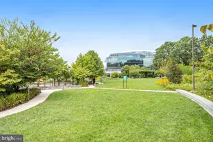 560 N SW, Washington, DC 20024 - Photo 27