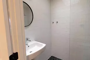 1819 L St NE, Washington, DC 20002 - Photo 9