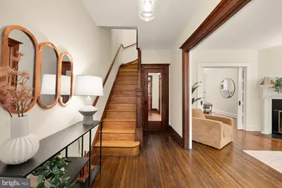 624 D Street NE, Washington, DC 20002 - Photo 3