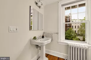 624 D St NE, Washington, DC 20002 - Photo 31