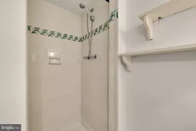 624 D Street NE, Washington, DC 20002 - Photo 41
