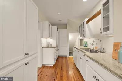 624 D Street NE, Washington, DC 20002 - Photo 19