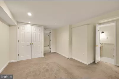 624 D Street NE, Washington, DC 20002 - Photo 39