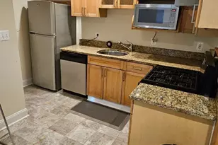 302 Oklahoma Ave NE, Washington, DC 20002 - Photo 7