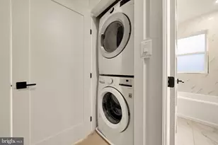 1328 Shepherd St NW, Washington, DC 20011 - Photo 37