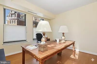2425 L Street NW #303, Washington, DC 20037 - Photo 21