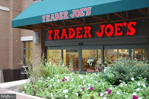 2425 L Street NW, Washington, DC 20037 - Photo 33