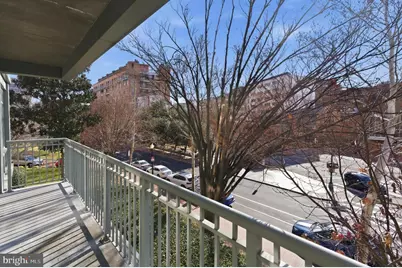 2425 L Street NW #303, Washington, DC 20037 - Photo 11