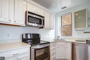 2129 Florida Ave NW, Washington, DC 20008 - Photo 7