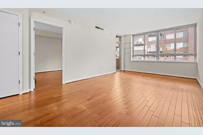 350 G Street SW #N614, Washington, DC 20024 - Photo 9