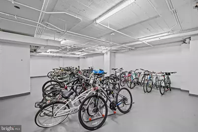 350 G Street SW #N614, Washington, DC 20024 - Photo 33