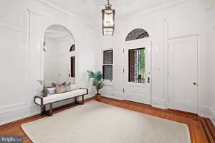 2214 Wyoming Ave NW, Washington, DC 20008 - Photo 3