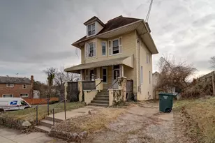 2015 Douglas St NE, Washington, DC 20018 - Photo 3