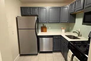 4555 MacArthur Blvd NW, Washington, DC 20007 - Photo 7