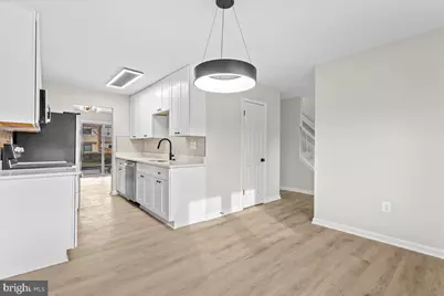 1360 Barnaby Terrace SE, Washington, DC 20032 - Photo 5