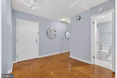 1301 20th Street NW #513, Washington, DC 20036 - Photo 5