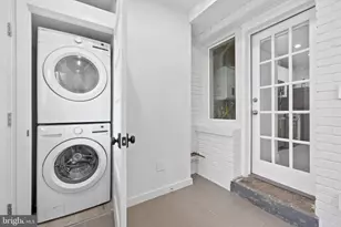 2228 40th St NW, Washington, DC 20007 - Photo 21