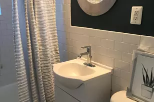 212 Oakwood St SE, Washington, DC 20032 - Photo 9