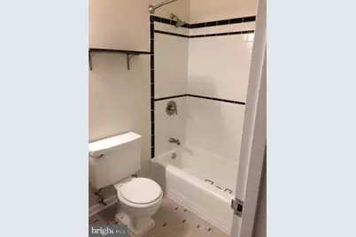 2710 Macomb Street NW #418, Washington, DC 20008 - Photo 3