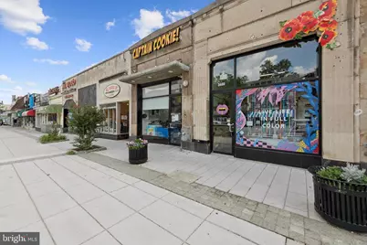 2710 Macomb Street NW #418, Washington, DC 20008 - Photo 15