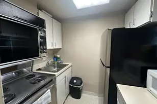 2141 I St NW, Washington, DC 20037 - Photo 9