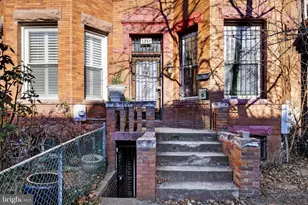 1351 Monroe St NW, Washington, DC 20010 - Photo 3