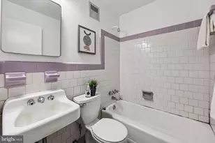 812 North Carolina Ave SE, Washington, DC 20003 - Photo 17