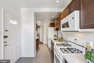 812 North Carolina Avenue SE, Washington, DC 20003 - Photo 15