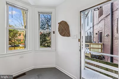 812 North Carolina Avenue SE, Washington, DC 20003 - Photo 13