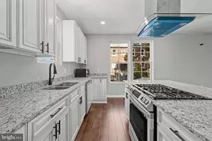 2814 Rhode Island Ave NE, Washington, DC 20018 - Photo 7