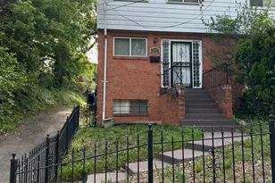 3319 6th St SE, Washington, DC 20032 - Photo 25