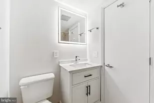 800 4th St SW, Washington, DC 20024 - Photo 13