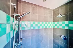 2410 17th St NW, Washington, DC 20009 - Photo 11