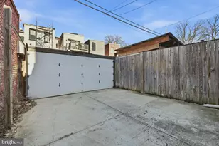26 Q St NE, Washington, DC 20002 - Photo 31