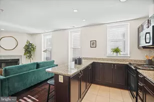 2627 Adams Mill Rd NW, Washington, DC 20009 - Photo 9