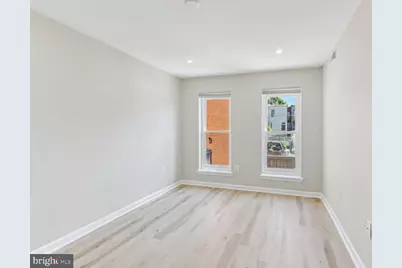 327 8th Street NE #3, Washington, DC 20002 - Photo 11